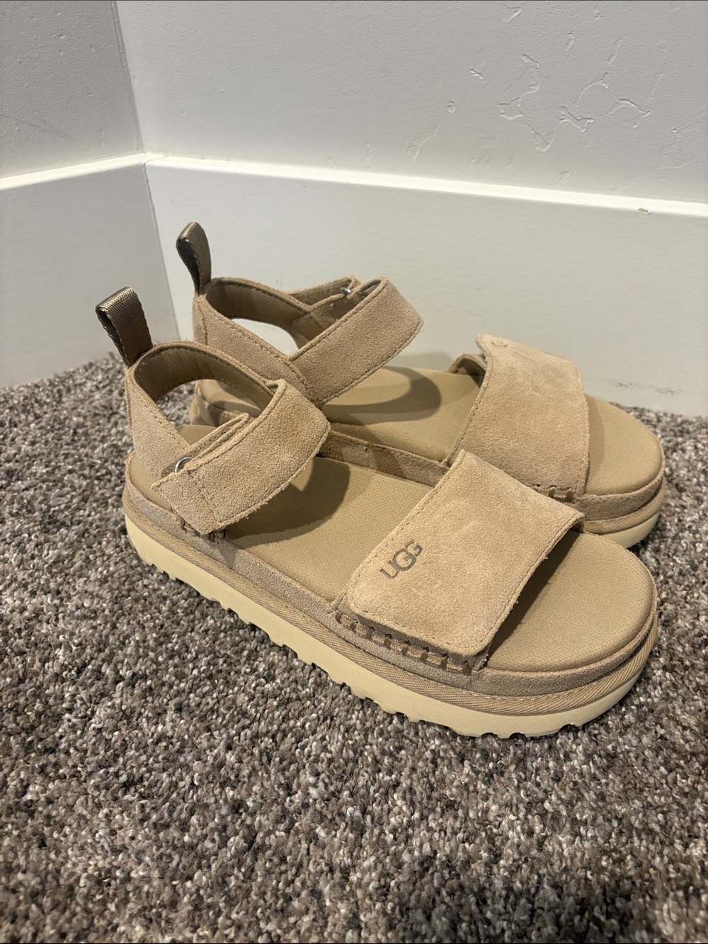 UGG womens Beige Suede Strap Sandals - Picture 5 of 5